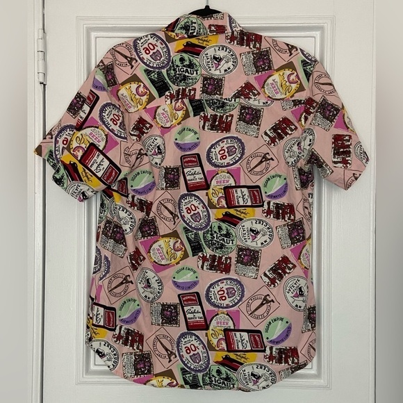 Eclectic Pink Multicolored Alcohol Labels Fun Colorful Casual Button Down Large - Picture 5 of 7